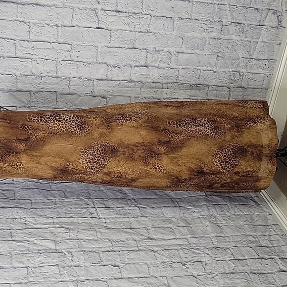 JESSICA HOWARD Brown Animal Print‎ Sleeveless Maxi Dress Size 6 - Picture 6 of 7